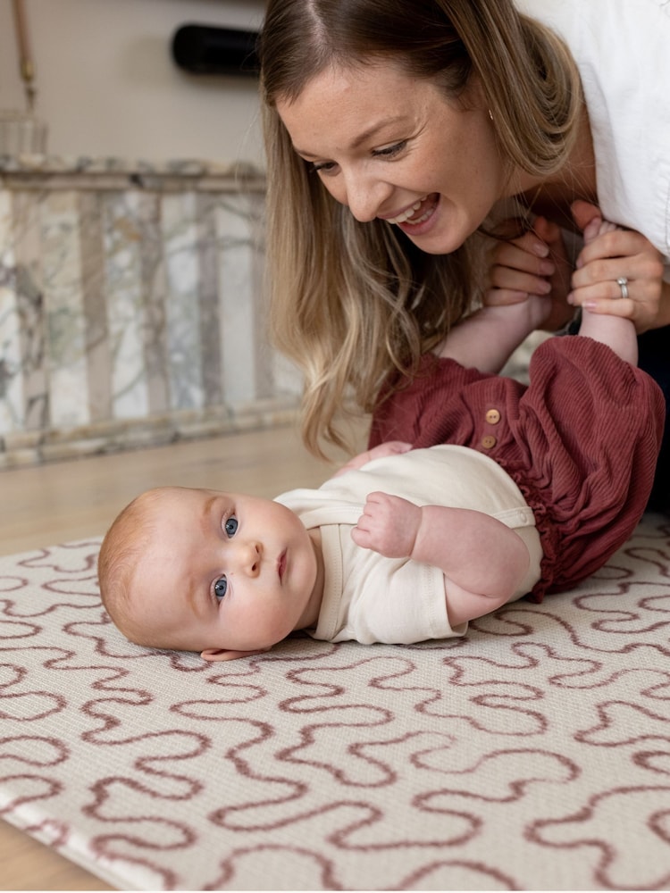 Totter + Tumble Raspberry Umber The Brecon + Weaver Compact Large Size Playmat - Image 2 of 6