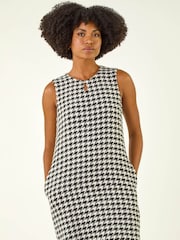 Roman Black Geometric Keyhole Pinafore Dress - Image 4 of 5