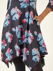 Vestido con estampado floral y bajo estilo pañuelo de Roman - Imagen 5 de 5