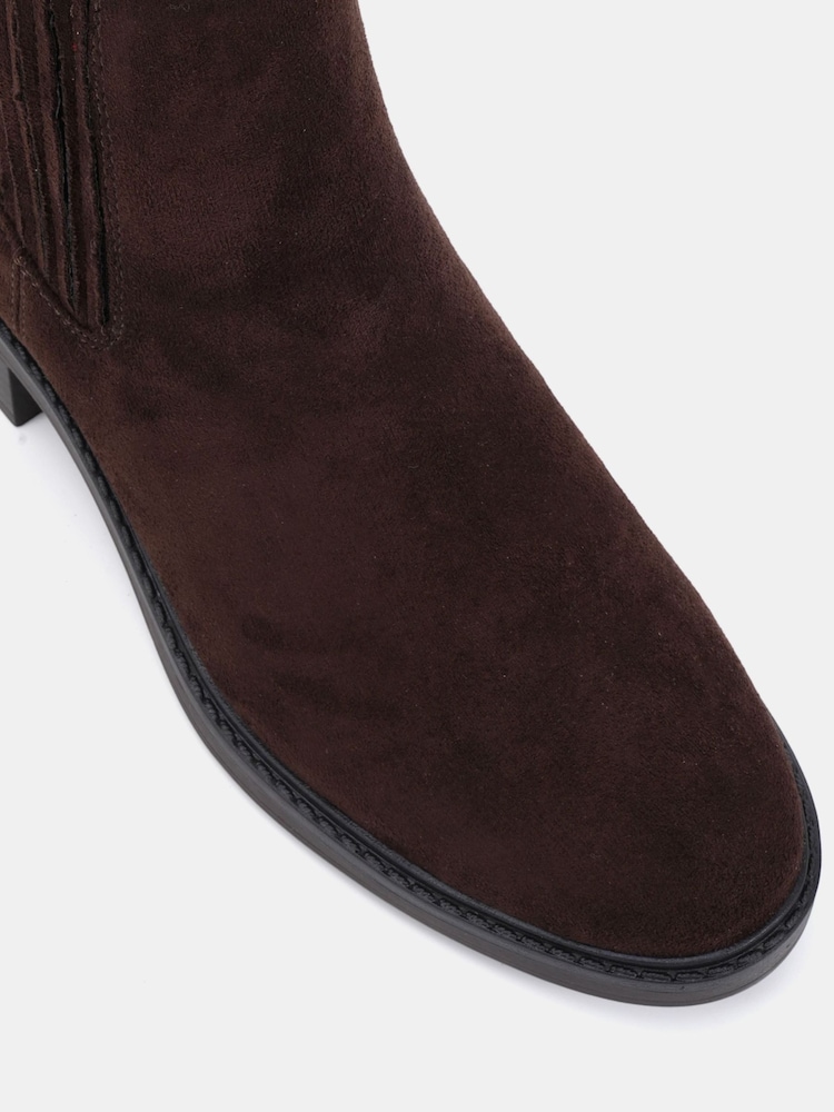 Novo Dark Brown Wide Fit Darlina Flat Chelsea Ankle Boots - Image 6 of 6 Novo Dark Brown Wide Fit Darlina Flat Chelsea Ankle Boots - Image 6 of 6