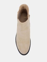Novo Cream Dove Wide Fit Darlina Flat Chelsea Ankle Boots - Image 5 of 6