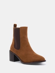 Natural medio - Novo Wide Fit Jessie Block Heel V Chelsea Ankle Boots - Imagen 2 de 5