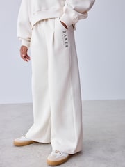 Baker by Ted Baker Stone Off-The-Shoulder Sweat & Wide Leg Jogger Set  2 Piece - Image 7 of 12