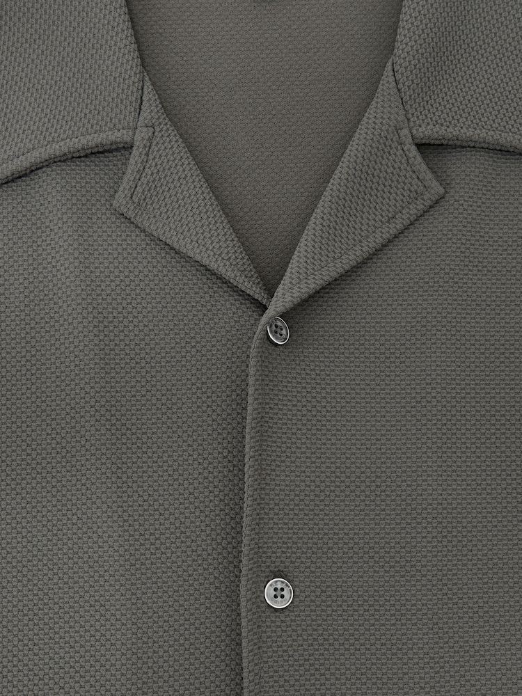 Reiss Sage Green Cedric Textured Cuban-Collar Shirt - Image 6 of 6
