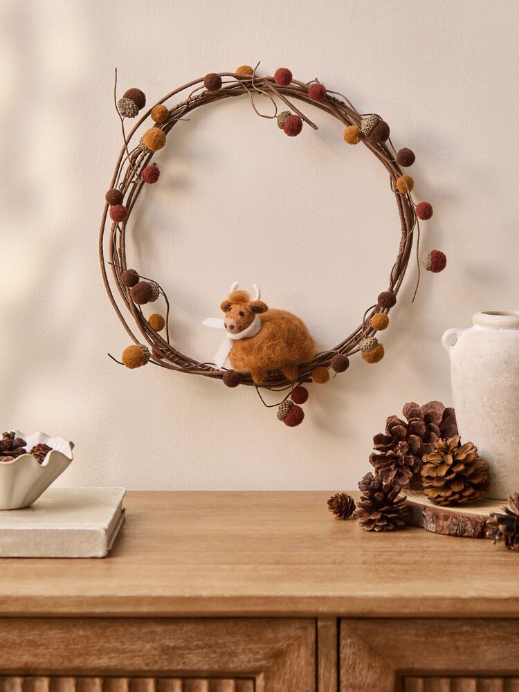 Felt Hamish the Highland Cow Autum Faux Wreath - Imagen 2 de 4