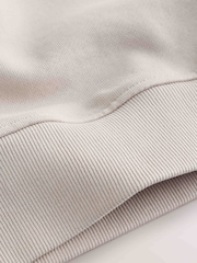 smALLSAINTS Neutral Underground Oversized Sweatshirt and Sweat Shorts Set - Image 13 of 13