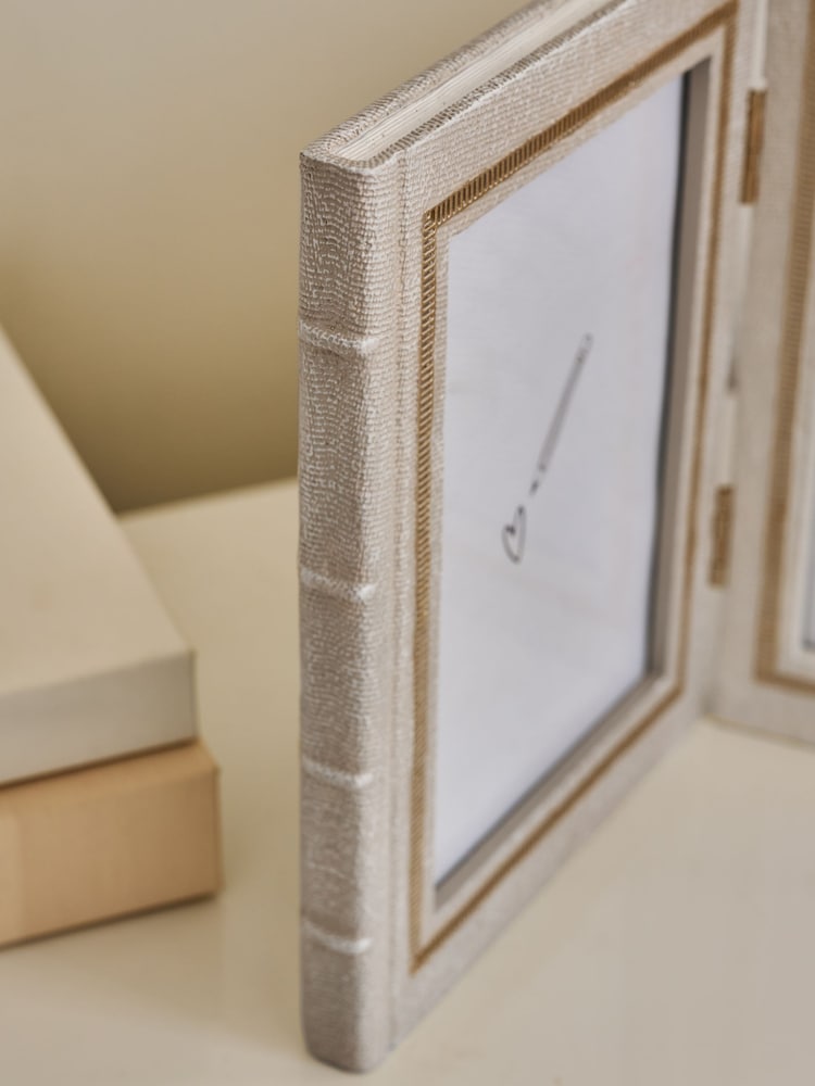 Grey Chic Books Folding Multi Aperture Photo Frame - Image 2 of 4