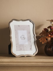 Antique Gold Metal Antique Shaped Photo Frame - Image 2 of 5