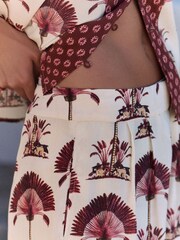 Daily by Desmond and Dempsey Pink/Cream Palm Viscose Pyjamas Set - Image 5 of 5