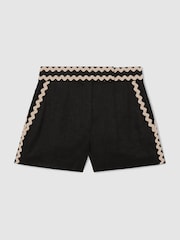 Reiss Black Mila Linen Wave-Trim Shorts - Image 2 of 6