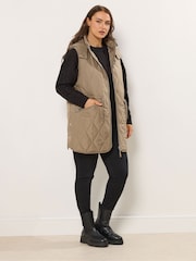 Yours Curve Natural Quilted Gilet - Image 3 of 6