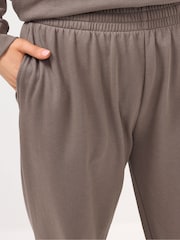 Yours Curve Brown Cuffed Joggers - Image 4 of 5