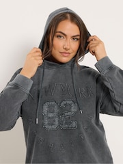Yours Curve Grey New York Graphic Hoodie - Image 4 of 5