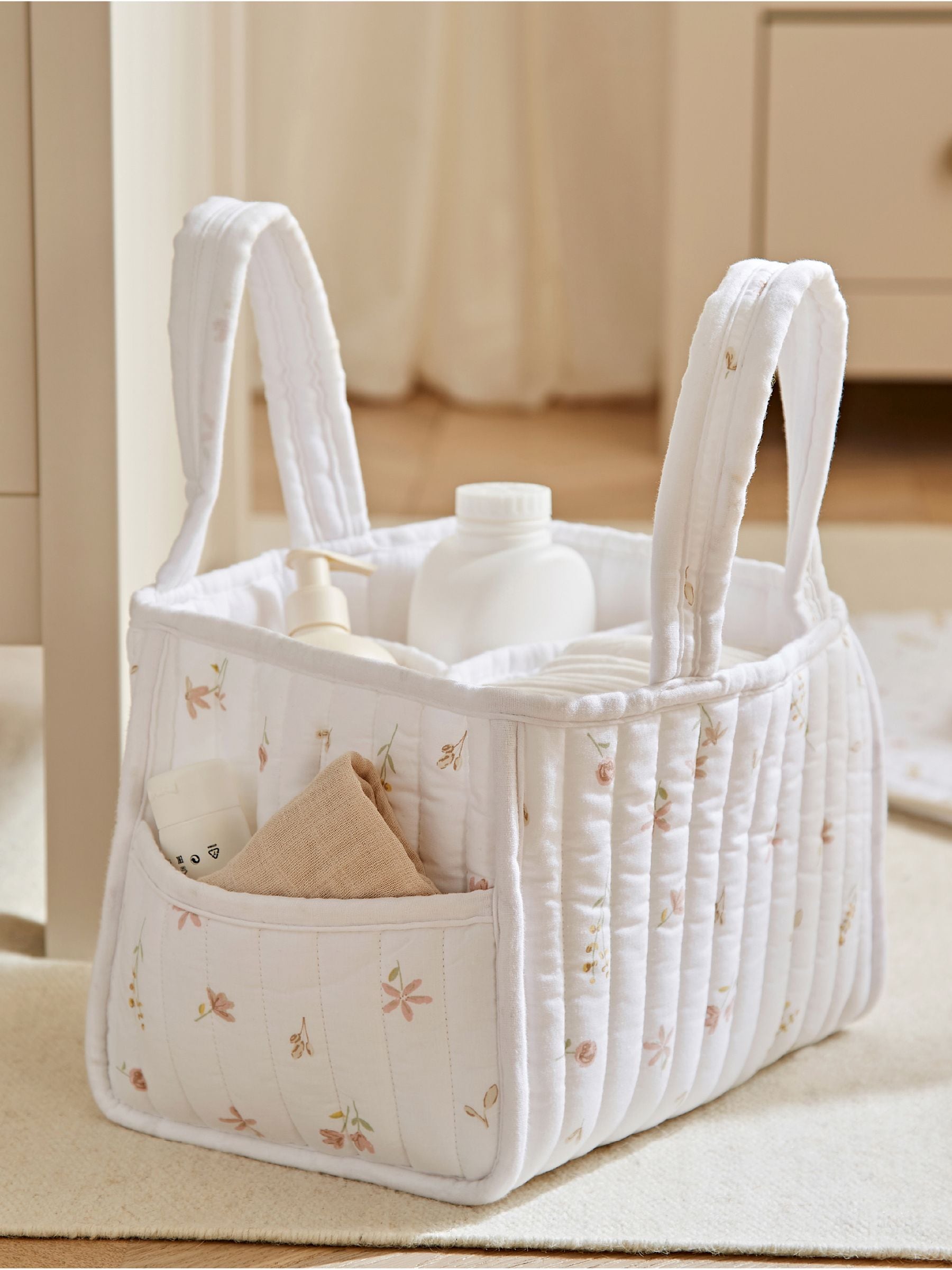 CuddleCo Nappy Caddy Organiser in Cashmere Meadow | Quilted, 3 Spacious Internal Compartments, Outer Pocket, Sturdy Handles, Machine Washable, Newborn Essentials for Parents - Image 4