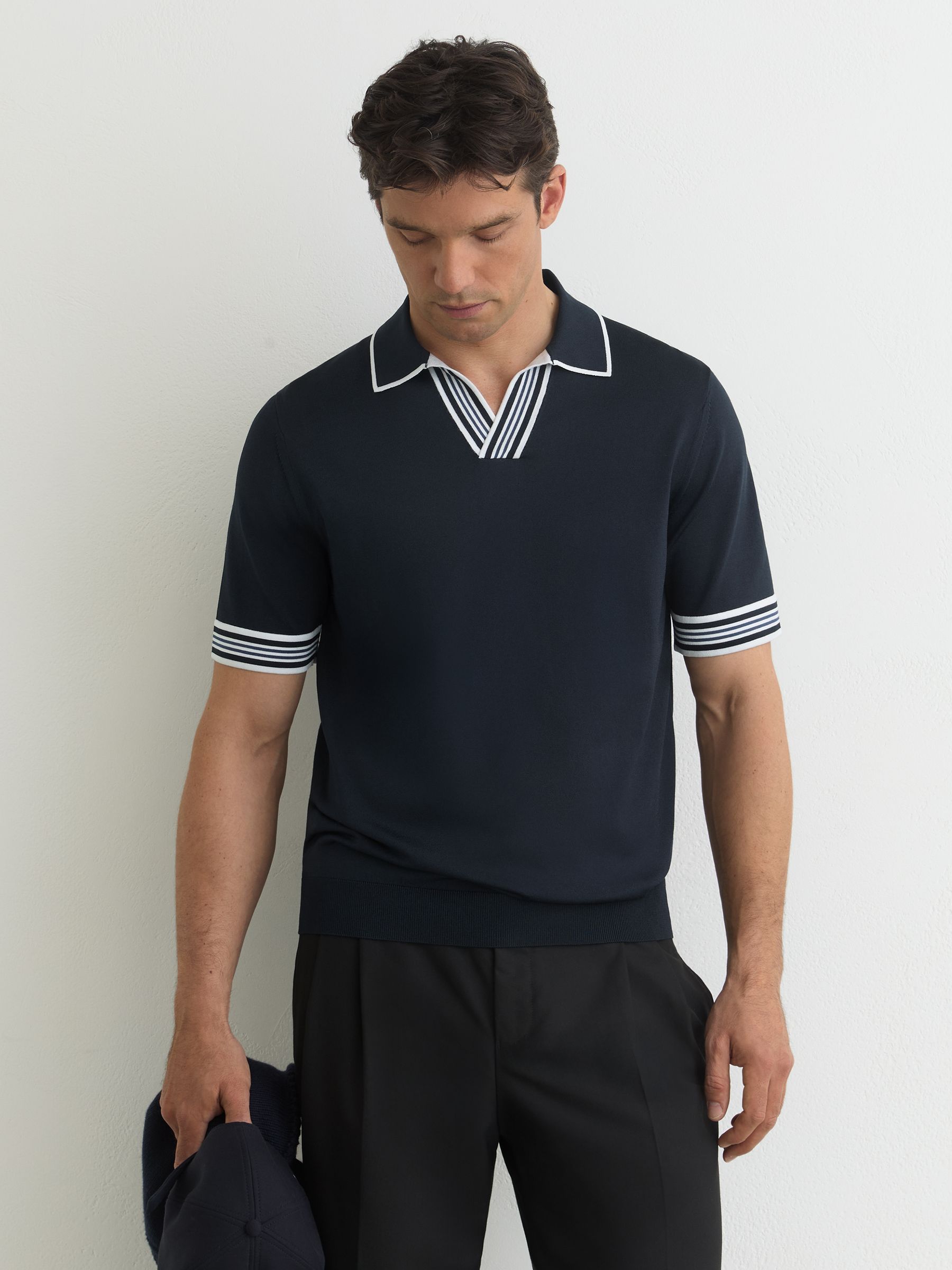 Comprar Marinha - Camisa polo de malha com gola aberta e detalhe