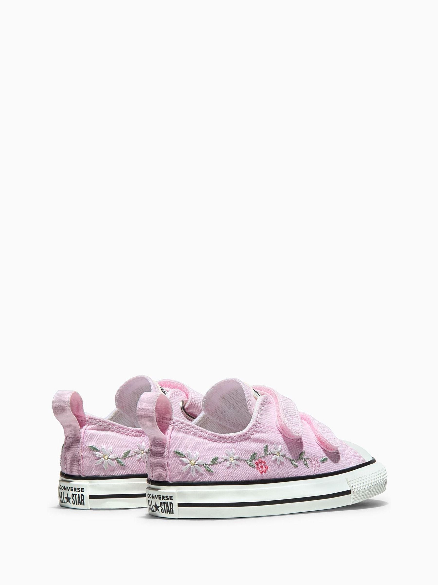 a♡ Buy Converse Pink Chuck Taylor Flower Print 2V Low Trainers from