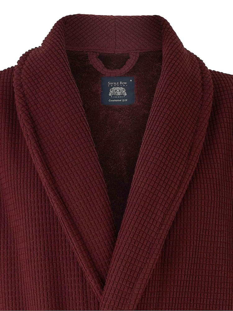 Savile Row Company Red Lightweight Soft Waffle Fleece Dressing Gown - Image 5 of 5 Savile Row Company Red Lightweight Soft Waffle Fleece Dressing Gown - Image 5 of 5