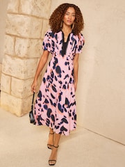 Love & Roses Pink Animal Blur Contrast Collar Short Sleeve Midi Dress - Image 1 of 4