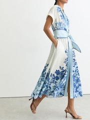 Reiss Blue/Ivory Sawyer Cotton Floral Belted Midi Dress with Stretch - Image 3 of 6