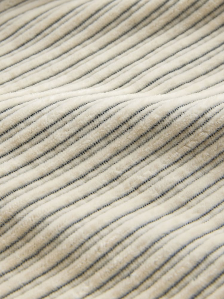 Ecru Elasticated Waist Jumbo Cord Shorts - Image 9 of 9 Ecru Elasticated Waist Jumbo Cord Shorts - Image 9 of 9