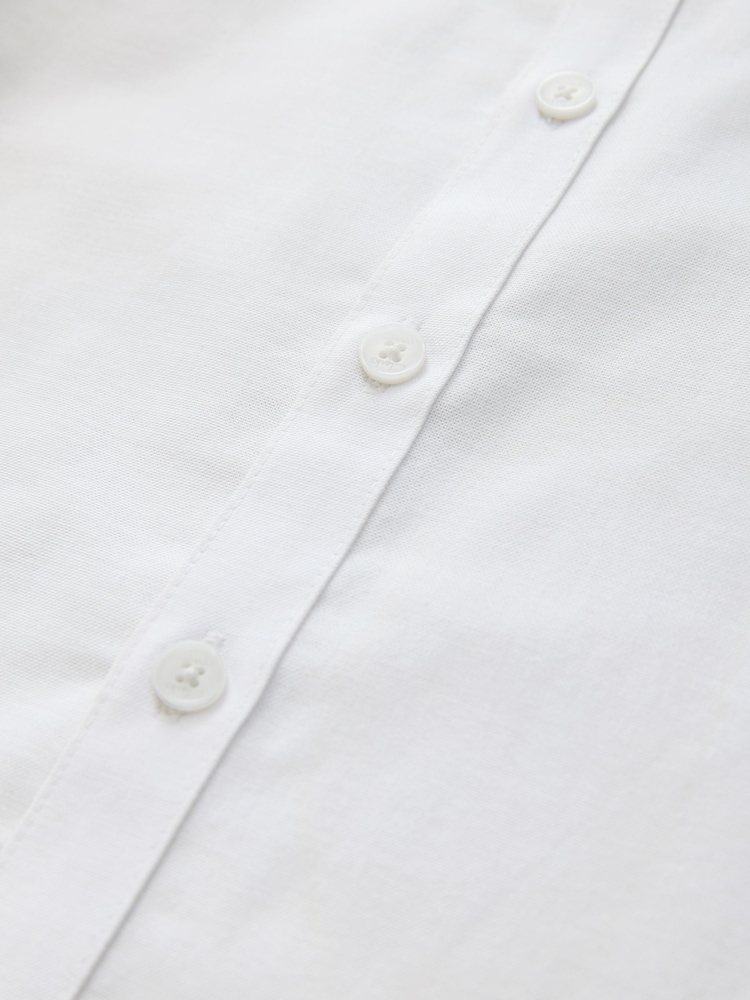 Clarks White Short Sleeve Oxford Short Sleeve Shirt - Image 9 of 9 Clarks White Short Sleeve Oxford Short Sleeve Shirt - Image 9 of 9