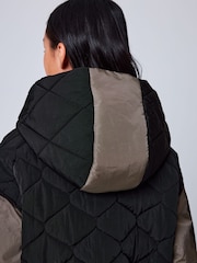 smALLSAINTS Black/Green Longline Quilted Jacket - Image 6 of 16