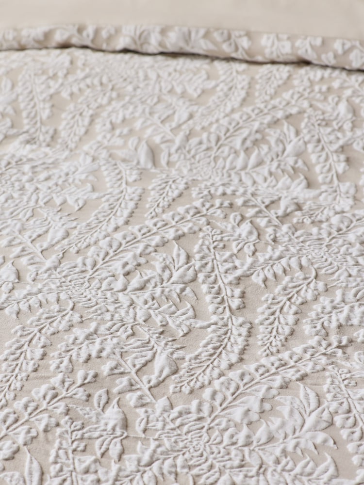 Natural Floral Jacquard Textured Duvet Cover and Pillowcase Set - Image 4 of 4