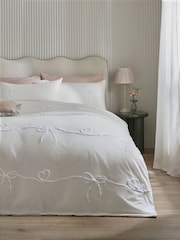 White Bow Heart Tufted Brushed Cotton Bed Set - Image 1 of 4