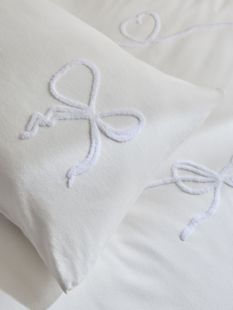 White Bow Heart Tufted Brushed Cotton Bed Set - Image 2 of 4 White Bow Heart Tufted Brushed Cotton Bed Set - Image 2 of 4
