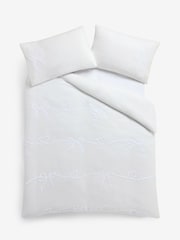 White Bow Heart Tufted Brushed Cotton Bed Set - Image 4 of 4