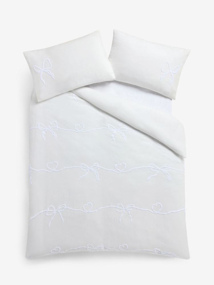 White Bow Heart Tufted Brushed Cotton Bed Set - Image 4 of 4 White Bow Heart Tufted Brushed Cotton Bed Set - Image 4 of 4