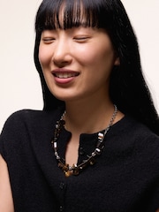 Jigsaw Brown Irregular Stone Necklace - Image 3 of 3