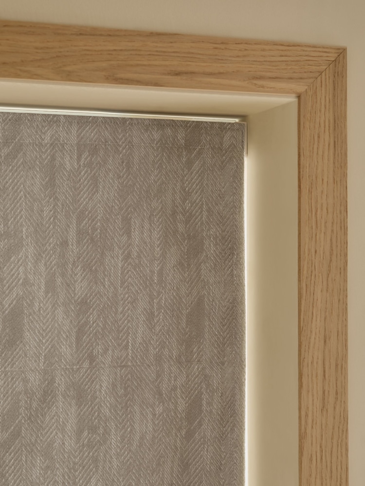 Natural Ready Made Blackout/Thermal Cosy Herringbone Roman Blinds - Image 7 of 7 Natural Ready Made Blackout/Thermal Cosy Herringbone Roman Blinds - Image 7 of 7
