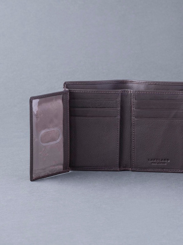 Lakeland Leather Brown Stitch Tri-Fold Wallet - Image 5 of 5 Lakeland Leather Brown Stitch Tri-Fold Wallet - Image 5 of 5