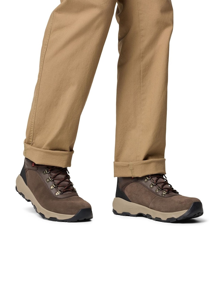 Columbia Newton Wander Brown Boots - Image 1 of 5 Columbia Newton Wander Brown Boots - Image 1 of 5