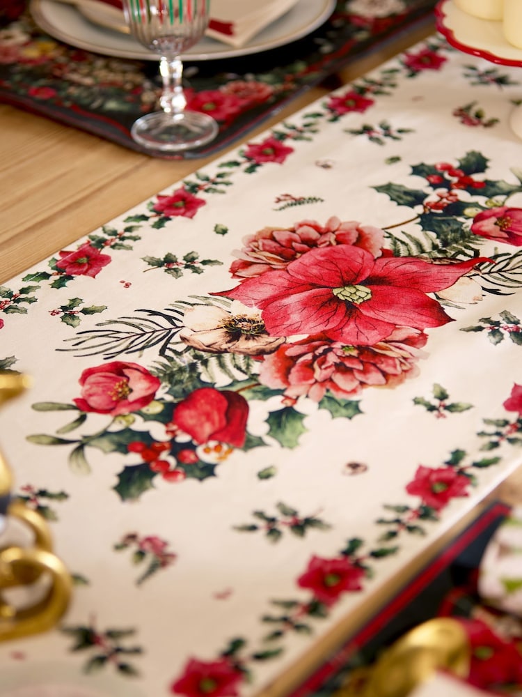 Joe Browns Cream Twelve Tidings Of Christmas Table Runner - Image 2 of 3