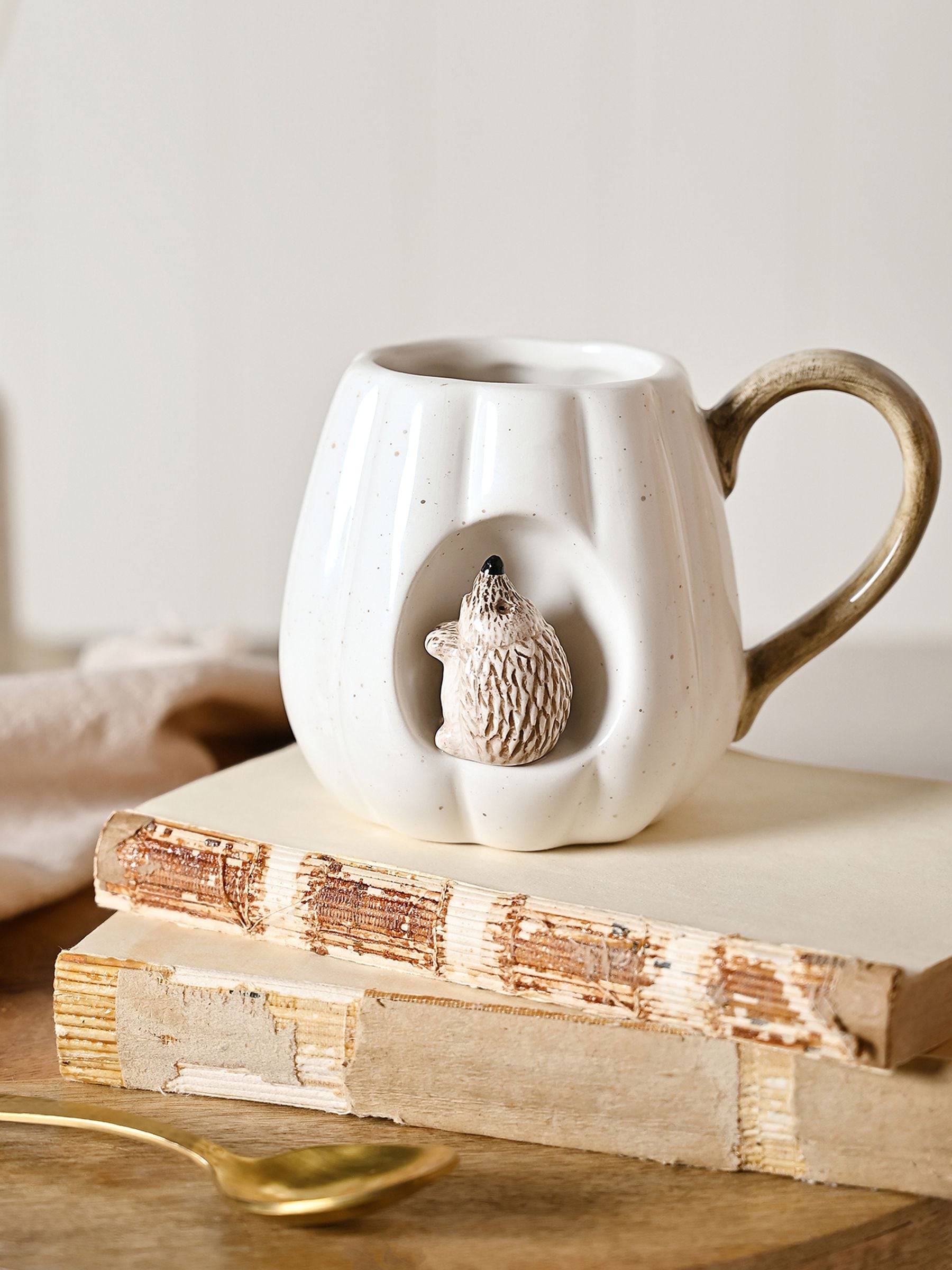Rackhams White/Brown Hedgehog Mug - Image 6