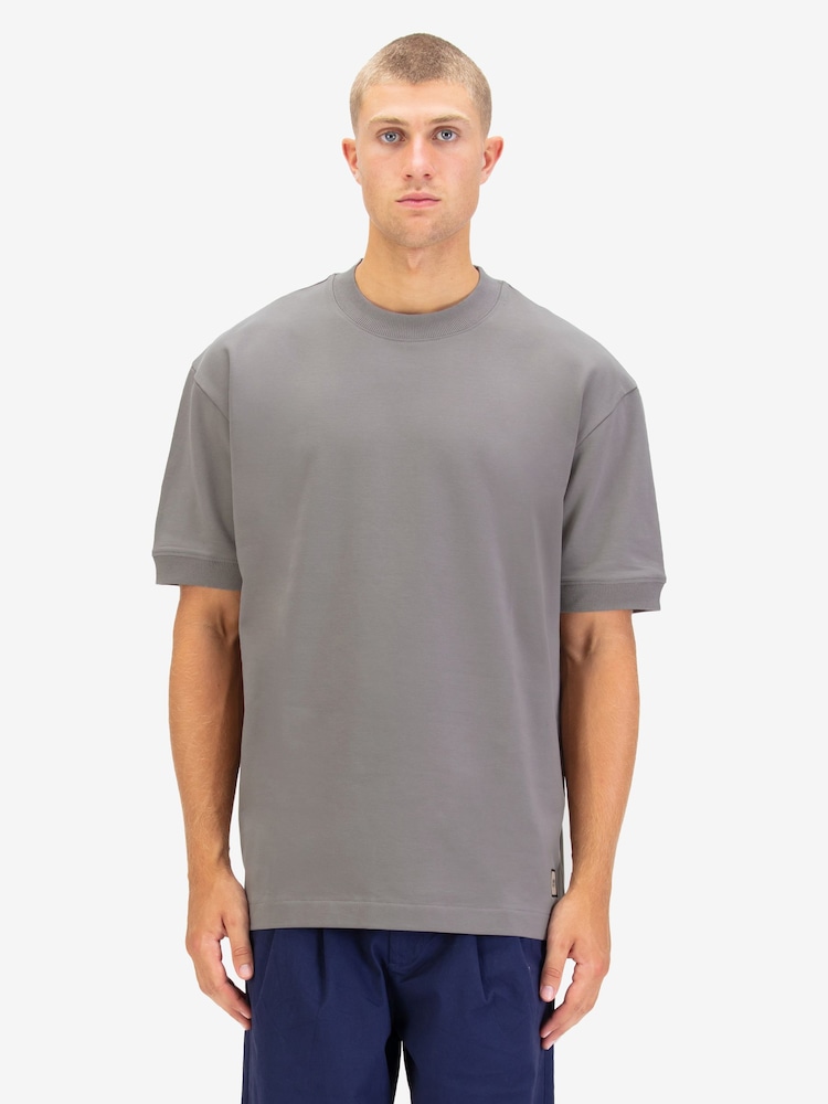 Luke 1977 Kings Crown T-Shirt - Image 1 of 6