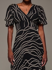 Jolie Moi Black Angel Sleeve Pleated Chiffon Midaxi Dress - Image 4 of 6