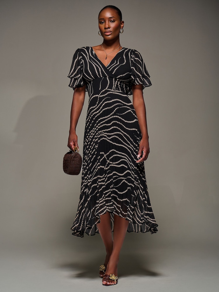 Jolie Moi Black Angel Sleeve Pleated Chiffon Midaxi Dress - Image 6 of 6