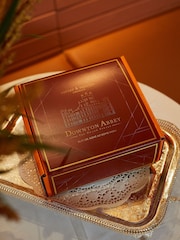 Cutter & Squidge Downton Abbey The Grand Finale Victoria Sponge Cake - Image 5 of 5