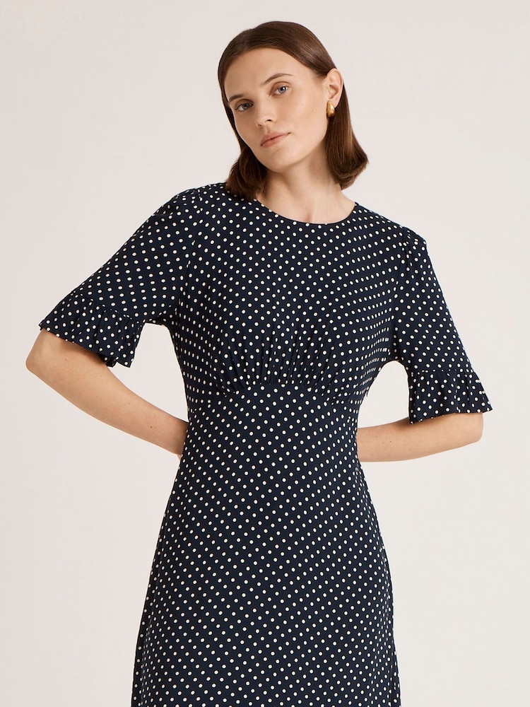 فستان Sylvie من Finery - Image 4 of 4