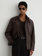 Reiss Black Pierce Pebble Pebbled-Leather Curved-Buckle Belt - Image 4 of 5