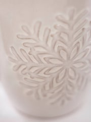 Dibor Set of 2 White Snowflake Mugs - Image 4 of 5
