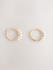 Goldfarben - Perleneffekt Creolen (Huggie Hoops) - Bild 3 von 5