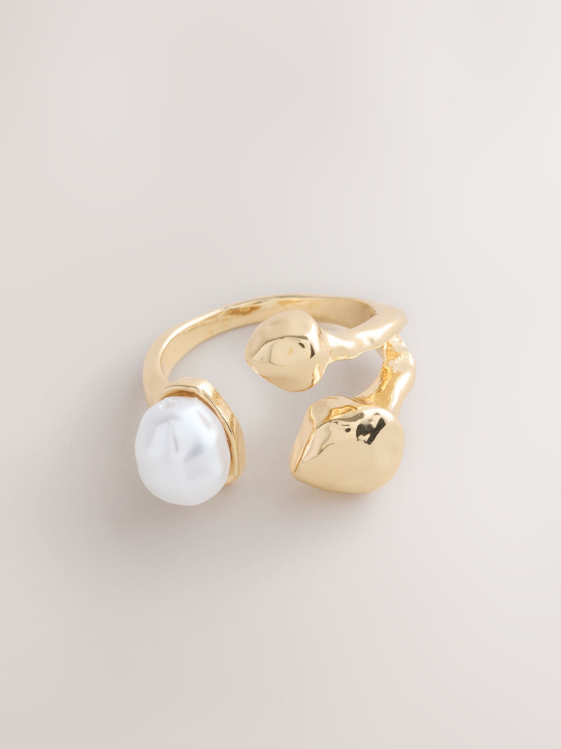Buy Золотистий - Pearl Effect Open Ring з сайту Next Ukraine