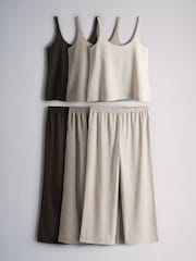 The Set 3 er-Pack Essentials Pyjama-Set mit Weste und Hosen - Bild 1 von 6