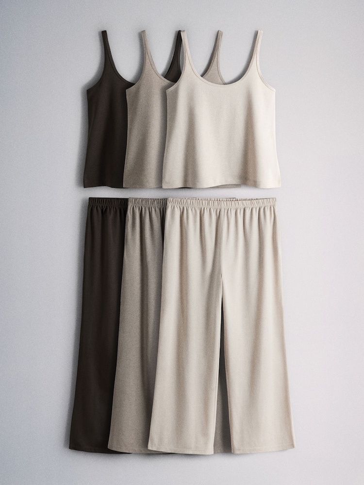 The Set 3 er-Pack Essentials Pyjama-Set mit Weste und Hosen - Bild 1 von 6 The Set 3 er-Pack Essentials Pyjama-Set mit Weste und Hosen - Bild 1 von 6