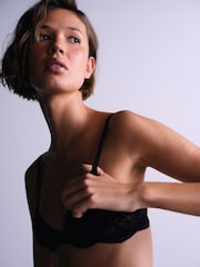 The Set 4 Pack Non Padded Underwired Microfibre Lace T-Shirt Bra Black/White - Image 3 of 14