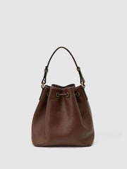 Reiss Esther Grained-Leather Bucket Bag - Imagen 6 de 6